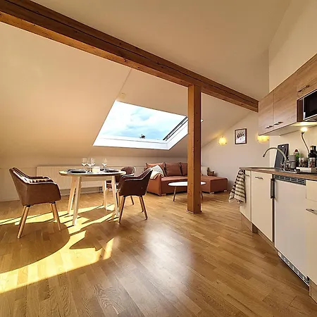 Apartamento Am Simssee Mit Alpenblick, Gutshof Alpenblick Stephanskirchen