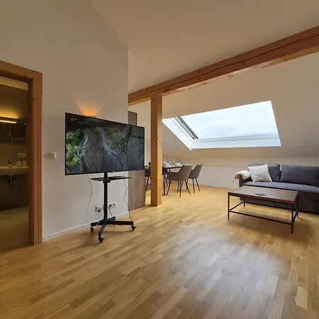 Apartamento Am Simssee Mit Alpenblick, Gutshof Alpenblick