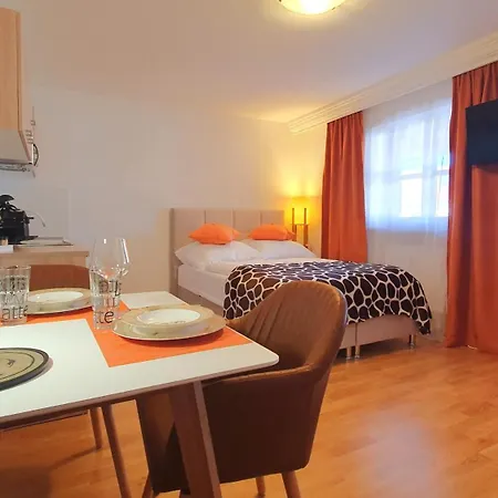 Am Simssee Mit Alpenblick, Gutshof Alpenblick Apartamento *