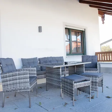 Appartement Am Simssee, Gutshof Alpenblick